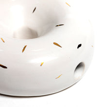Afbeelding in Gallery-weergave laden, Do'nut Water Me vase