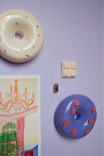 Afbeelding in Gallery-weergave laden, Goldbear Platinum Silver (wall object)