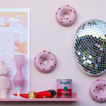 Afbeelding in Gallery-weergave laden, Love Donut (object)