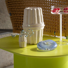 Afbeelding in Gallery-weergave laden, Mini Mona Love Vase