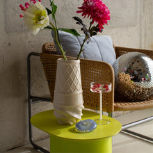 Afbeelding in Gallery-weergave laden, Ice Ice Baby vase