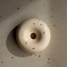 Afbeelding in Gallery-weergave laden, Sprinkles Donut (object)