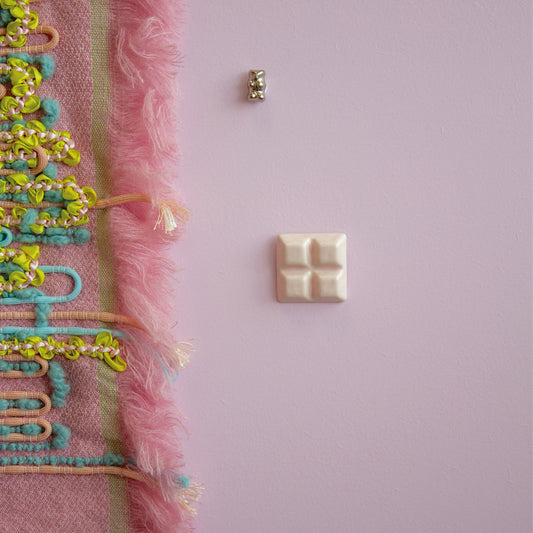 Chocolate Bar – Wall Object | Pink
