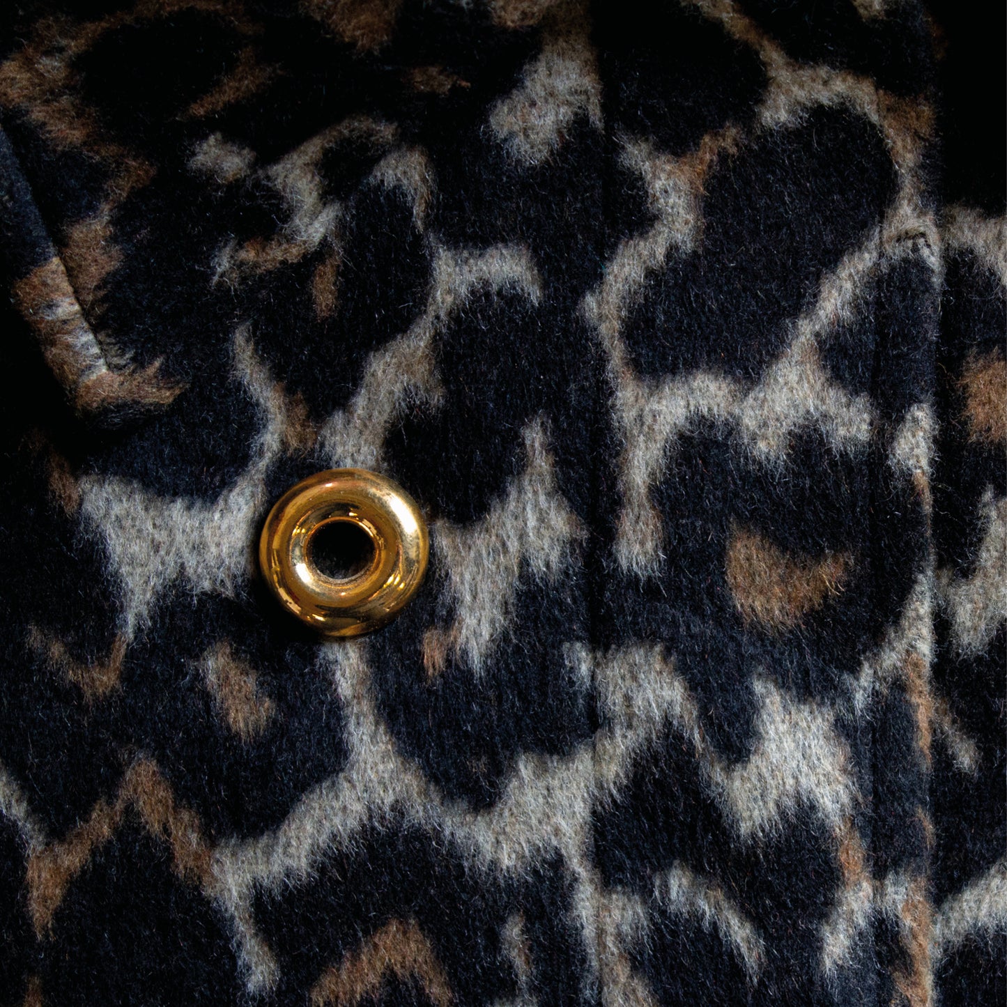 Donut pin (24K Gold)