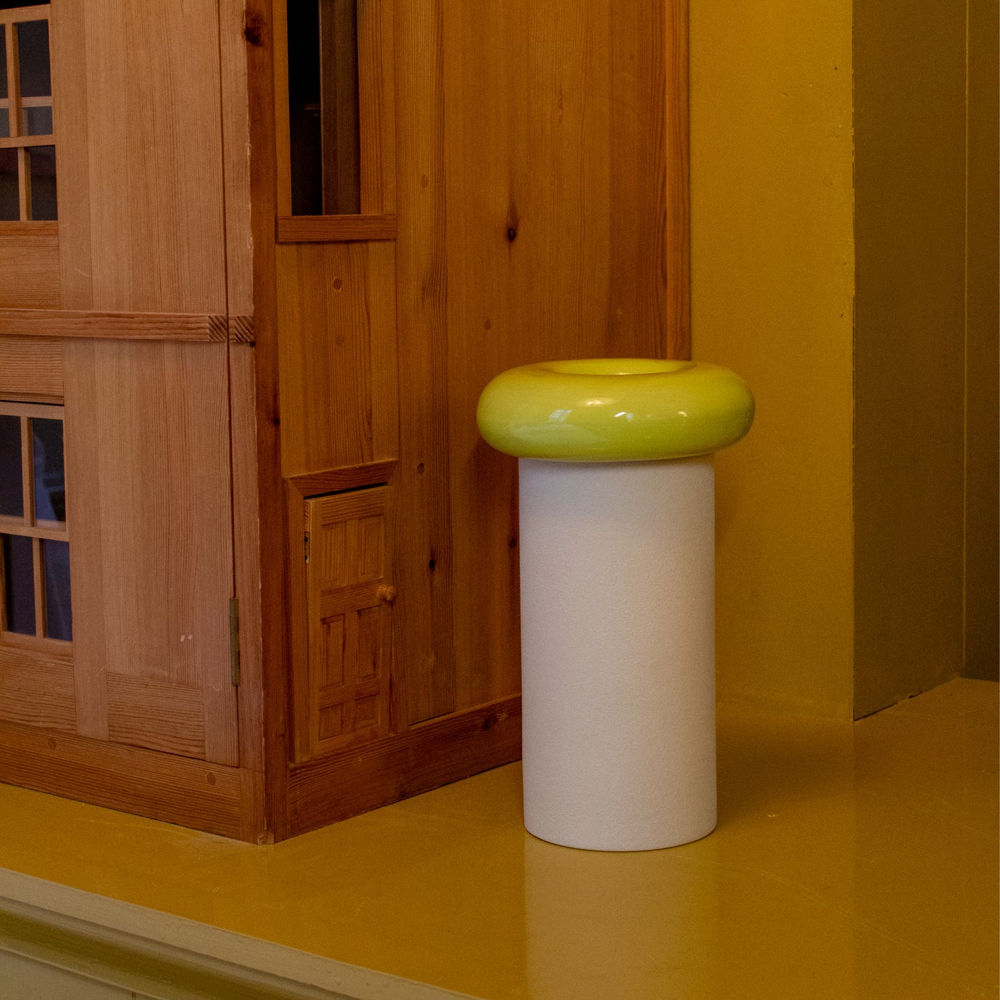 Donut vase - pillar (lime)