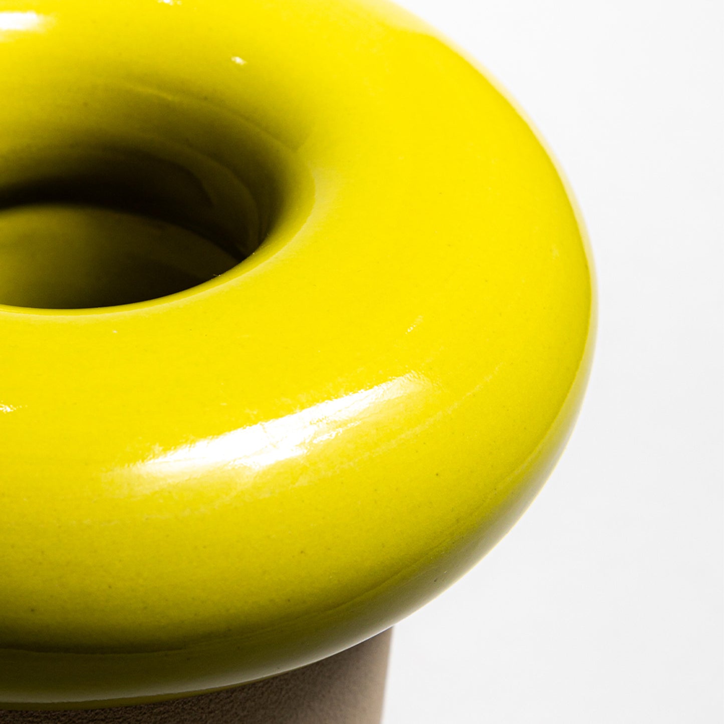 Donut vase - pillar (lime)