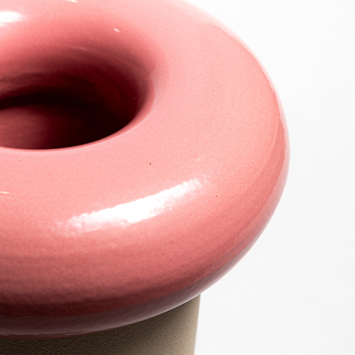Donut vase - pillar (pink)