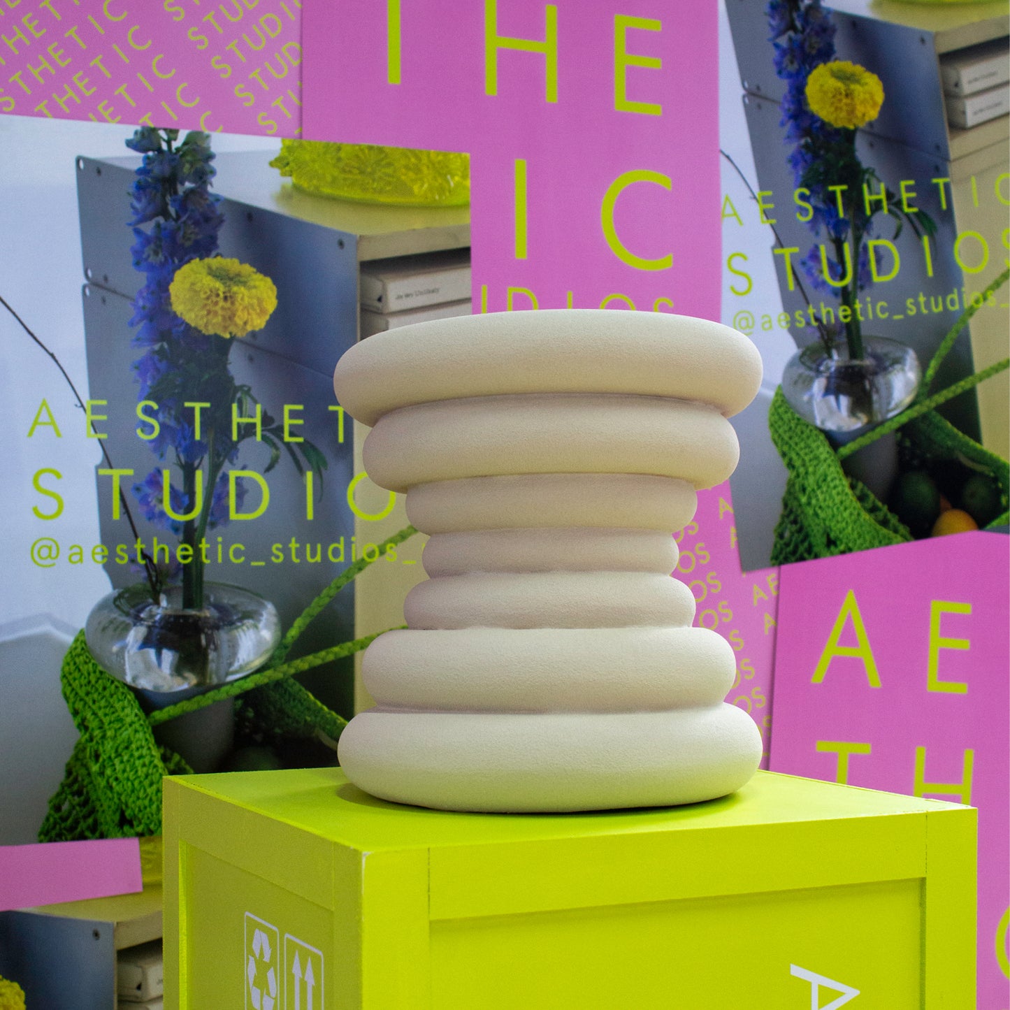 Fountain vase - pillar