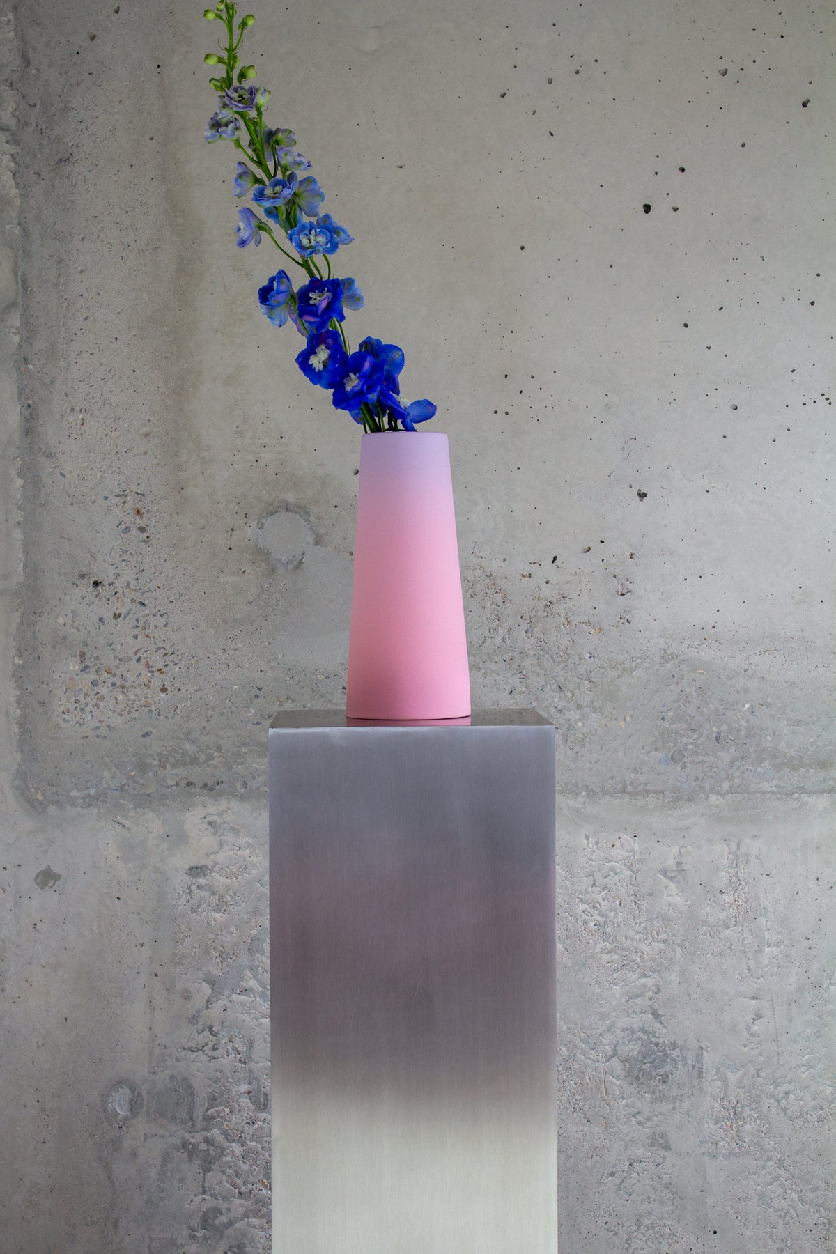Soft Cone Vase | Pink/Lilac