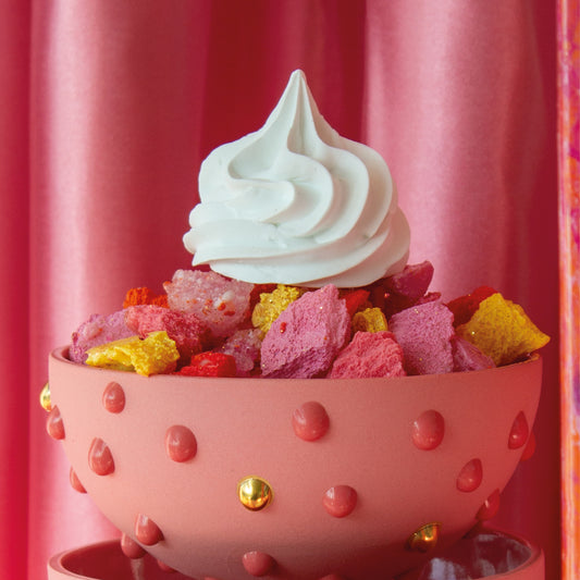 Whipped Porcelain object