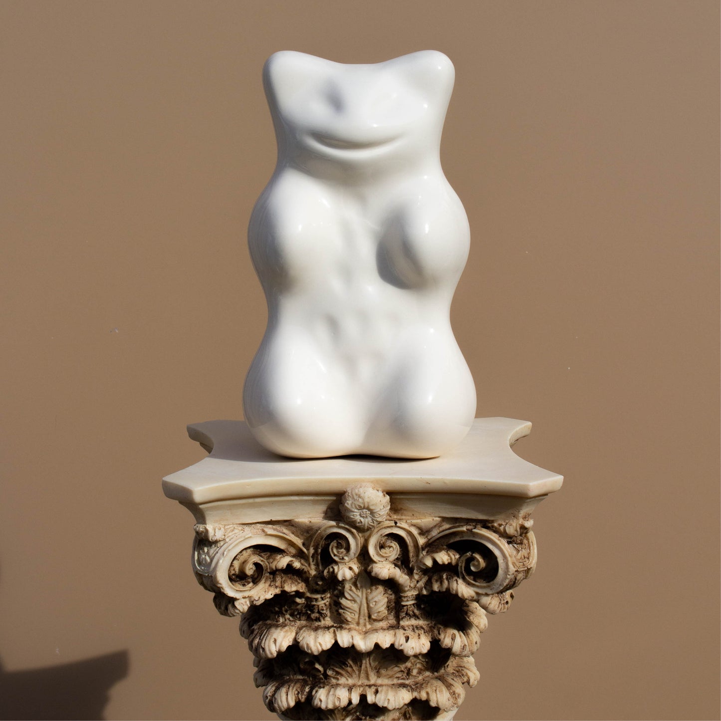 Goldbear vase
