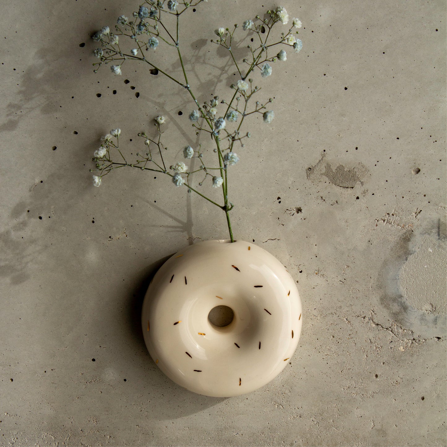 Do'nut Water Me vase