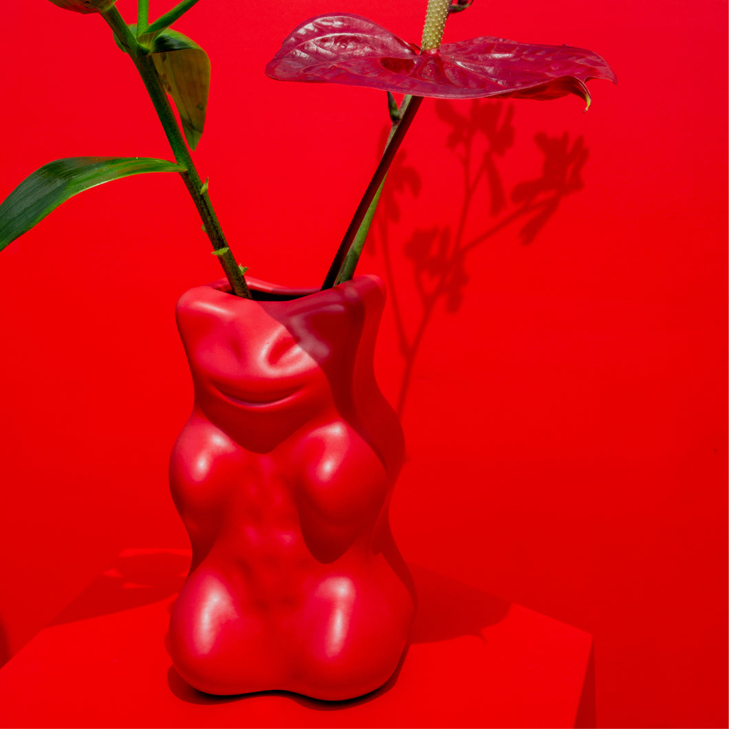 Goldbear Vase (limited red)