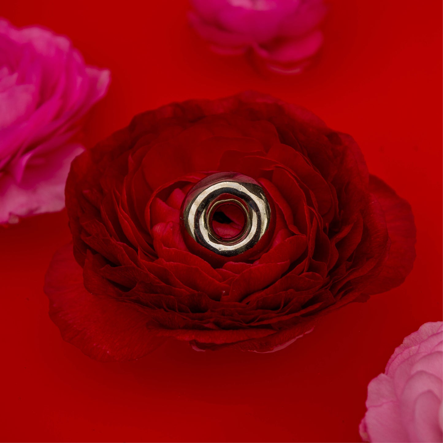 Donut pin (Platinum Silver)