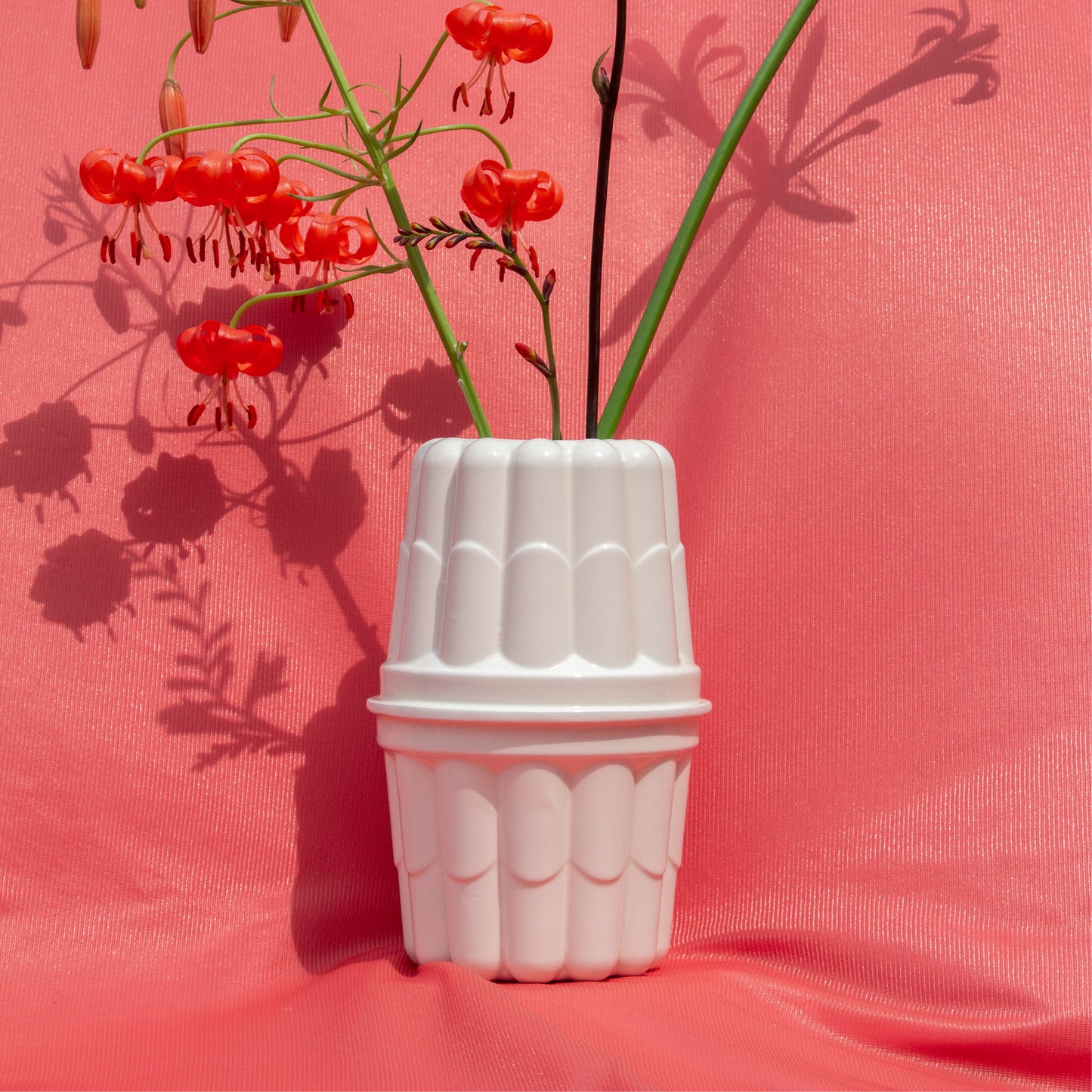 Mona Love vase