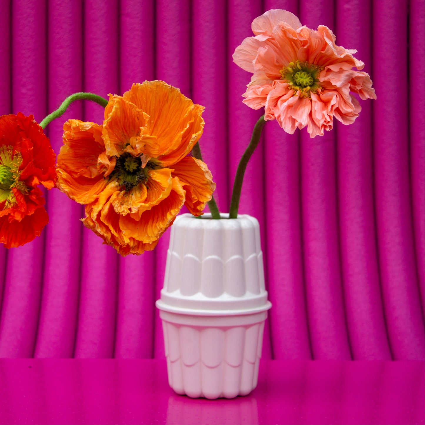 Mona Love vase