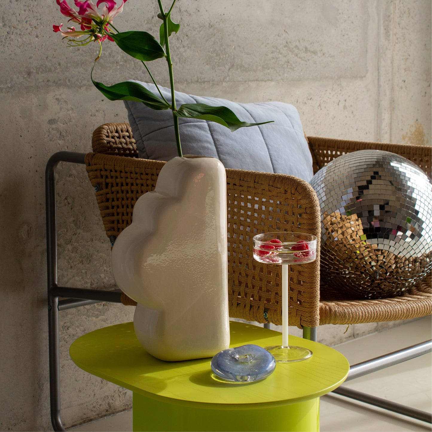 Dreamy Cloud vase